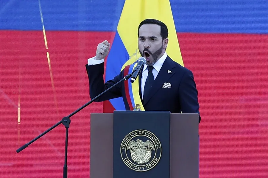 De la Espriella anuncia fin diálogos con grupos y regreso fumigación contra cultivos ilícitos en Colombia
