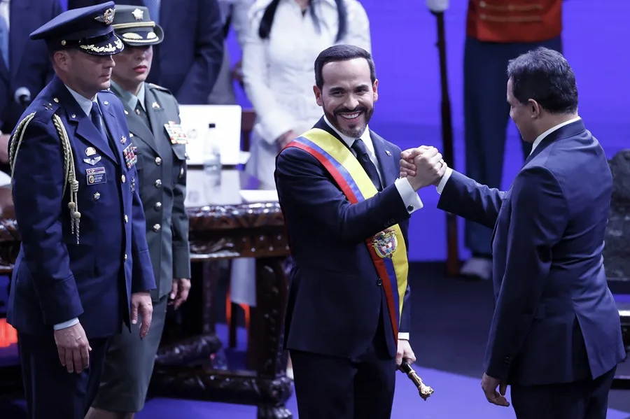 EE.UU. felicita a Abelardo De la Espriella y espera "trabajar estrechamente" con su Gobierno