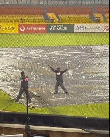Posponen por lluvia juego entre Estrellas y Águilas