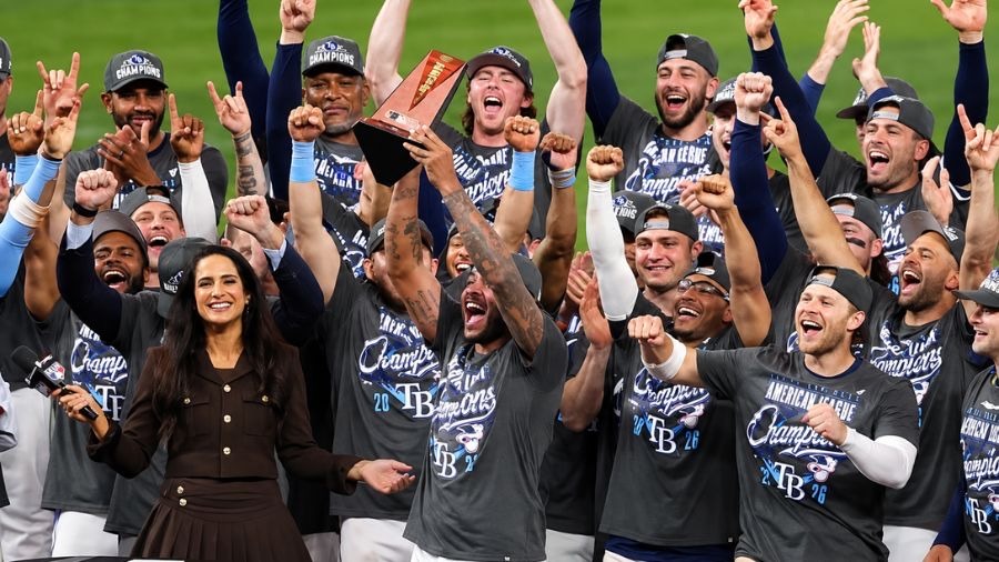 Rays liquidan a los Guardianes y van ante los Cerveceros por el título en la Serie Mundial