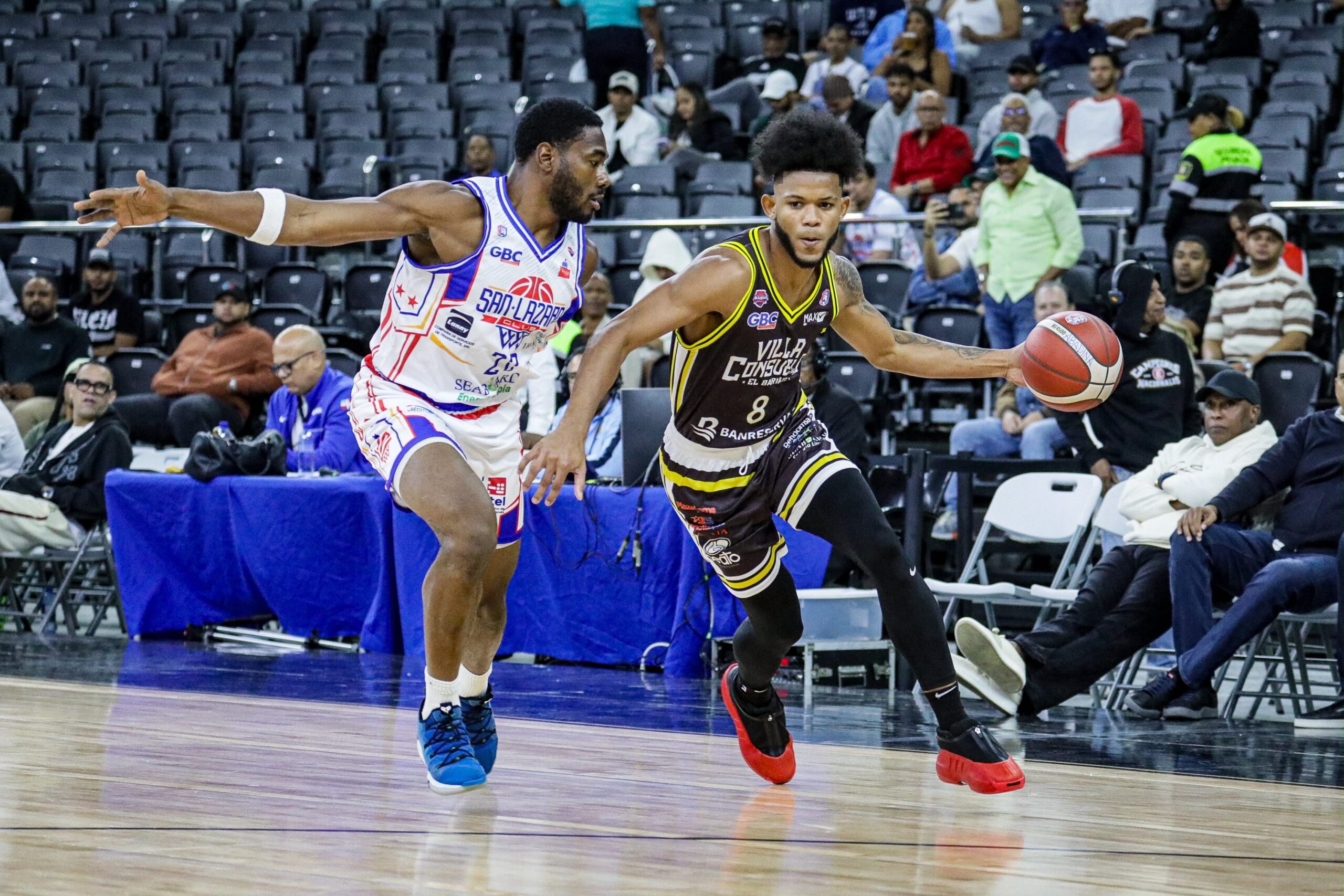 Rafael Barias arriba a nueve triunfos -seis seguidos- y escalaron el primer lugar al vencer a San Lázaro en la Fase de Eliminación del 50 TBS Distrito 2026